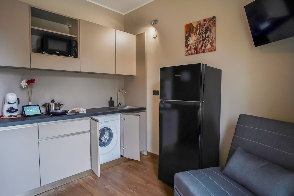 Expo Residence Rho 6/50