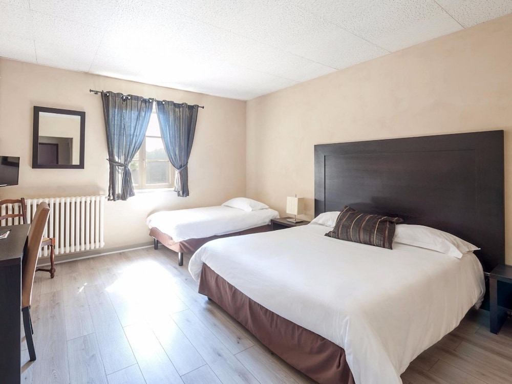 HOTEL SAINT-ROMAIN 12/58