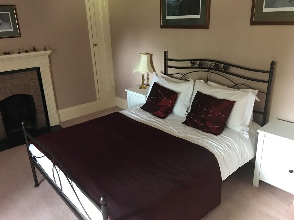 Newburgh House 13/50