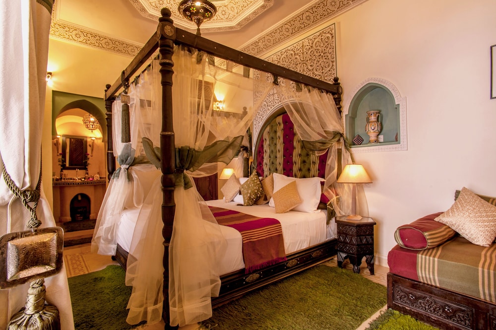 Riad Anabel 9/50