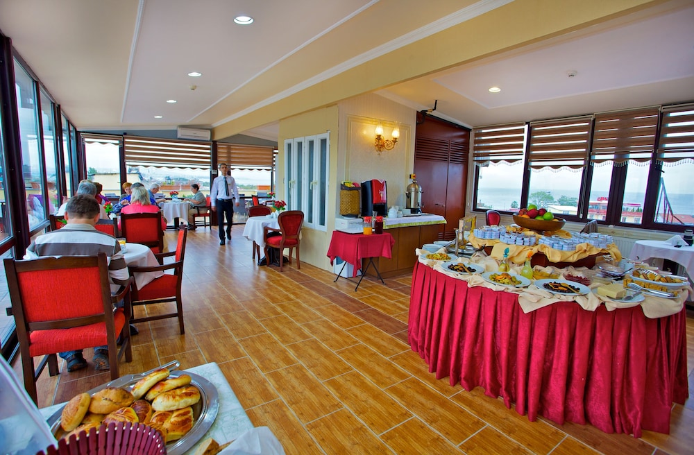Amber Hotel Istanbul 53/64