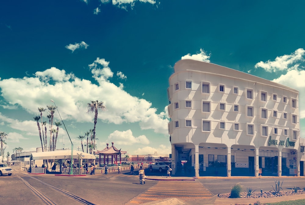 Hotel del Norte 4/63