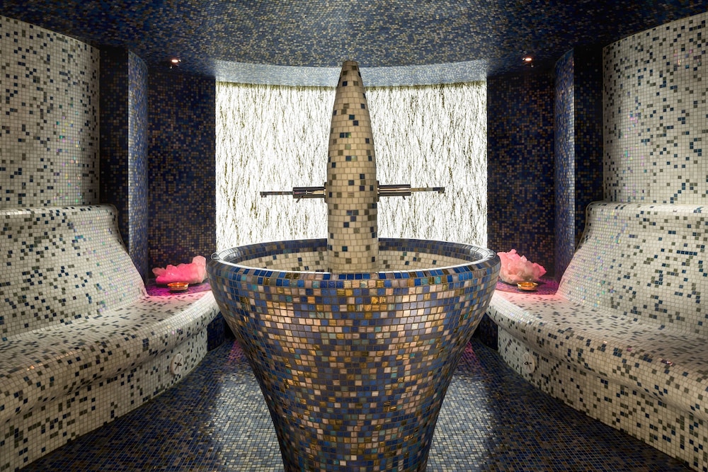 فندق الفيصلية(Mandarin Oriental Al Faisaliah Riyadh) 46/100