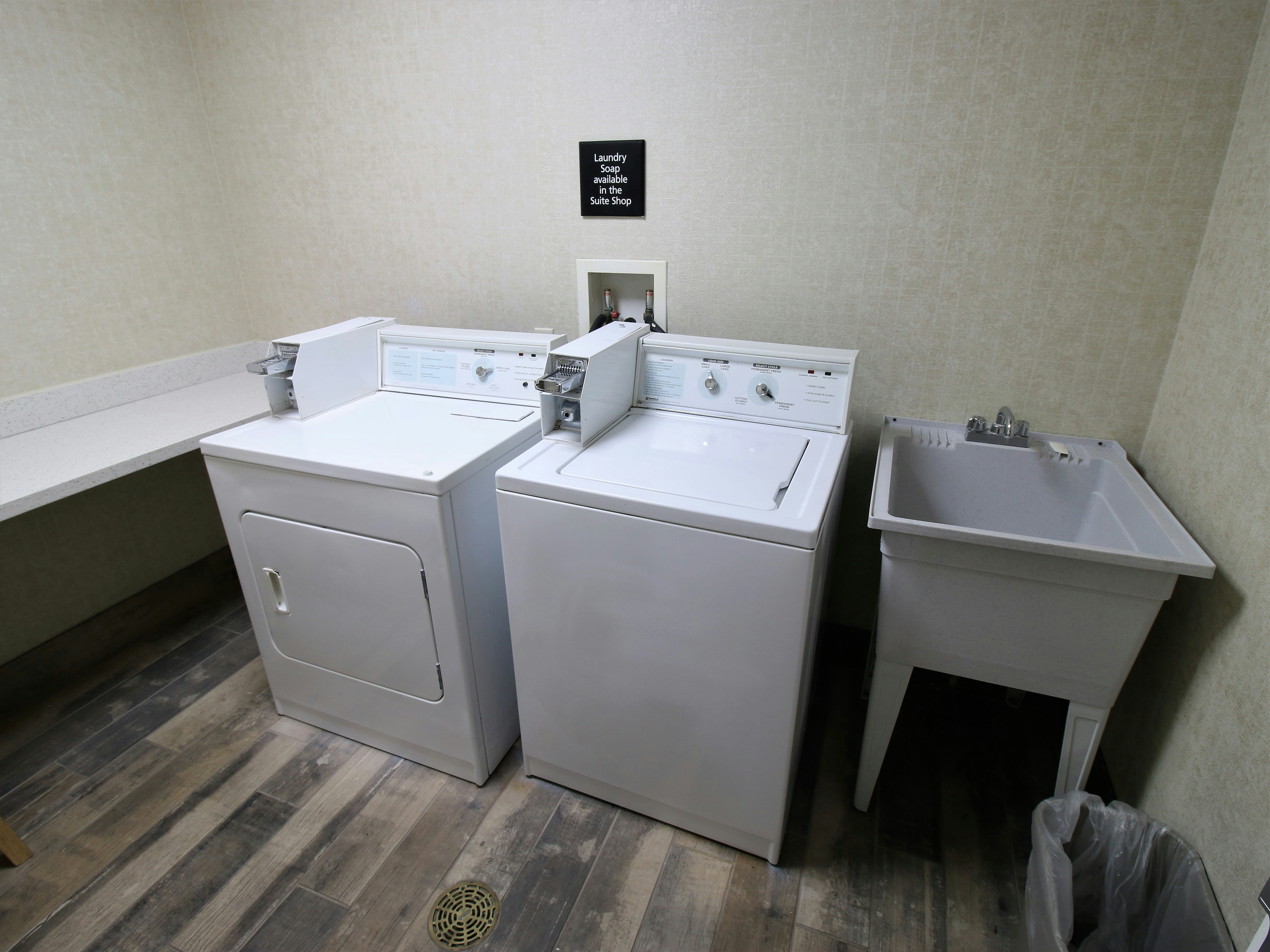 Hampton Inn Suites Palm Coast 62/72