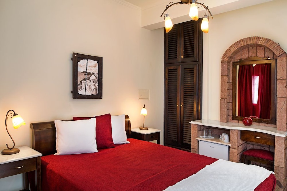 Galatia Villas 27/66