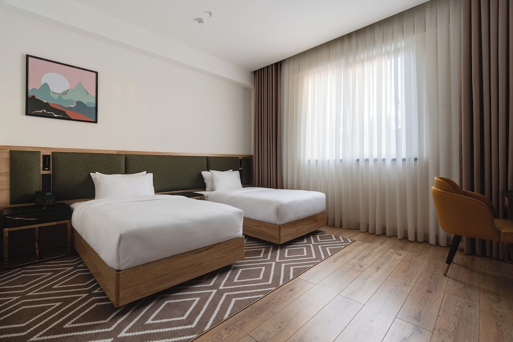 The Elements Hotel Tashkent 23/60