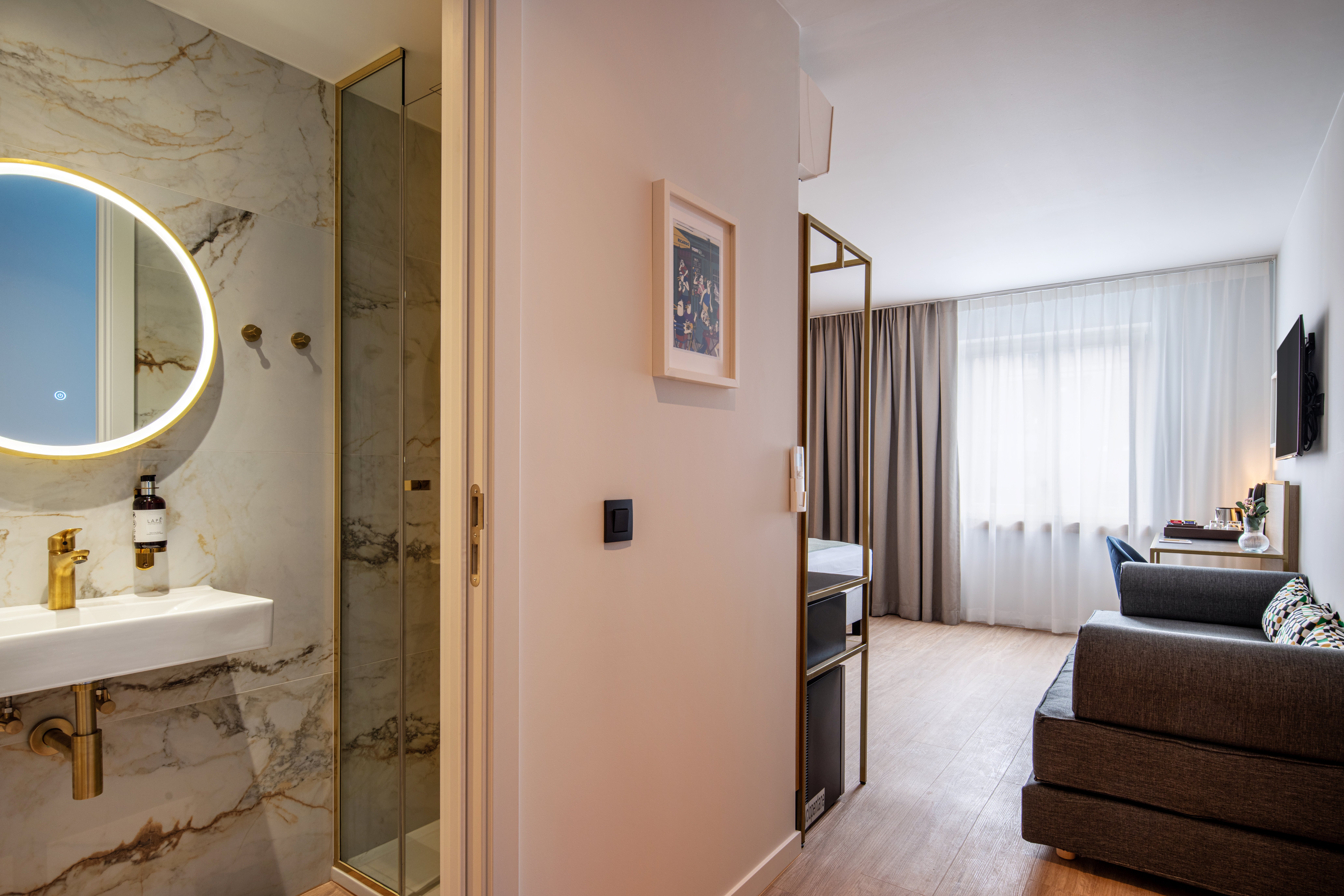 Jill Hotel Brussels 107/118
