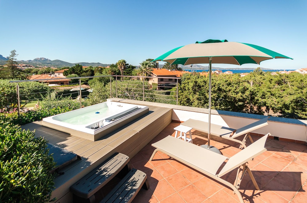 Geco Di Giada Exclusive Art Suites 37/50