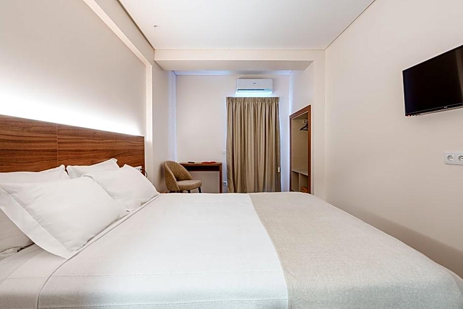 CATOLICA HOTEL 6/51