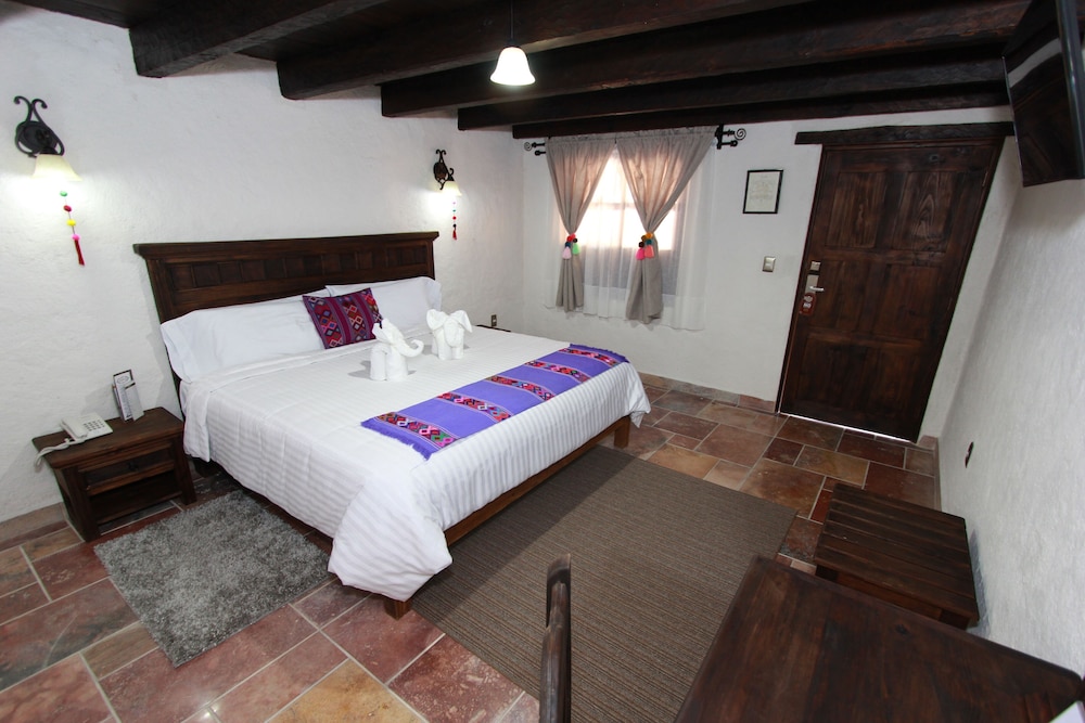 Plaza San Cristobal Inn 11/50