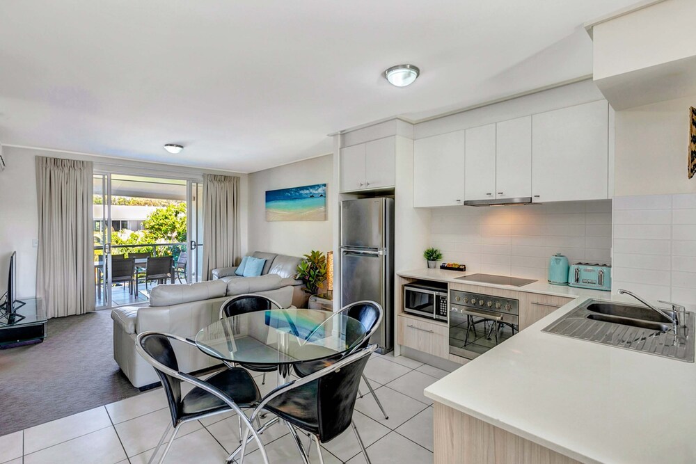 Ramada Encore by Wyndham Whale Cove Hervey Bay 30/57
