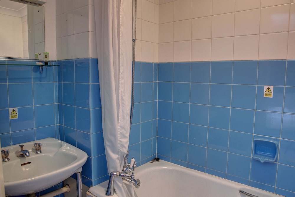Suit DBL، Orwell Hotel 2/2