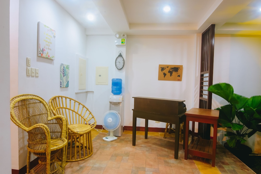 Talisay Boutique Hotel 46/57