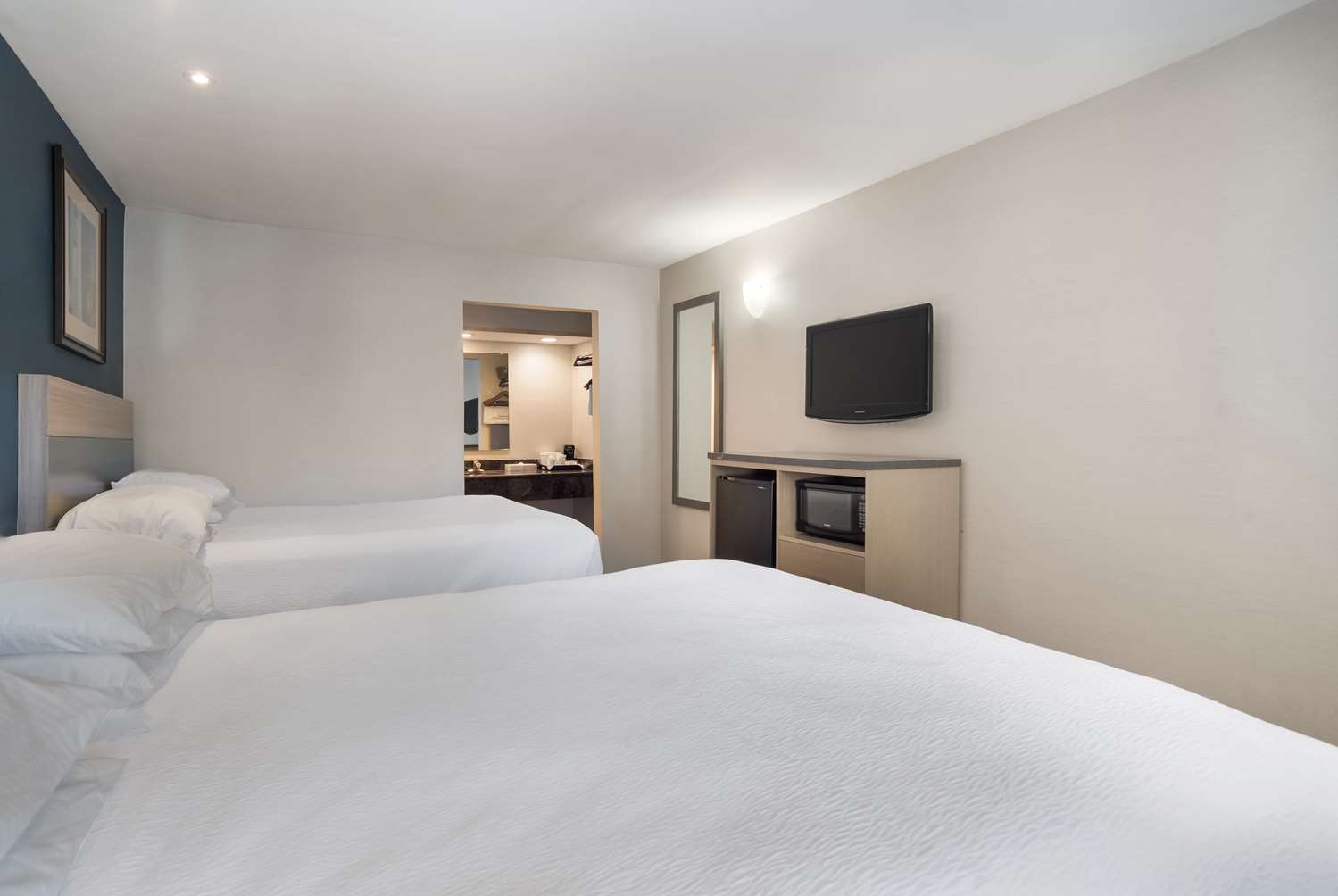 Room, 2 Queen Beds