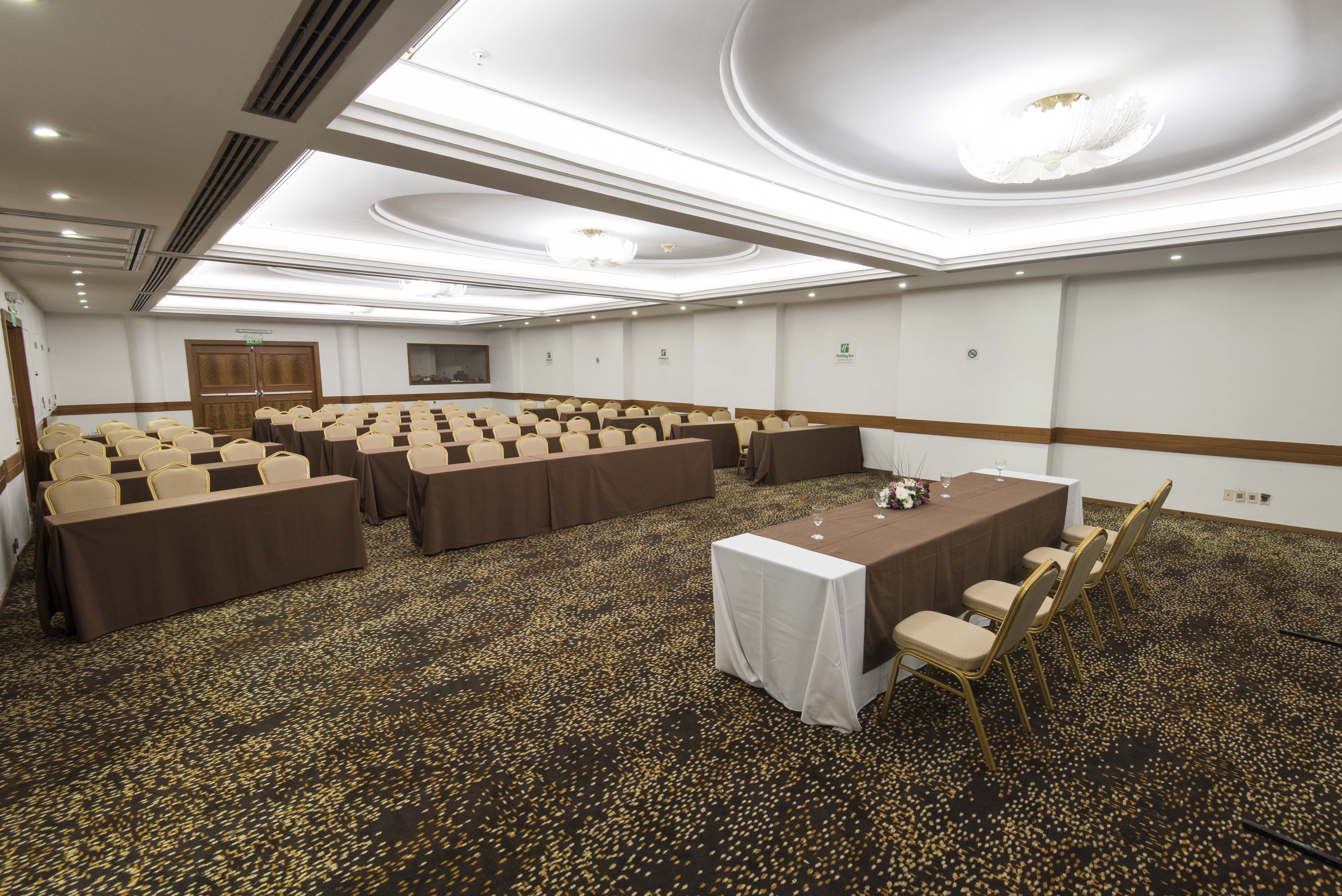 Holiday Inn Montevideo 79/81