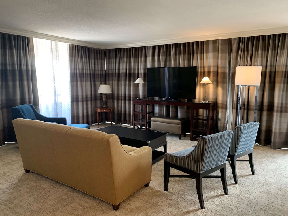 Hilton Houston Post Oak By The Galleria 34/77