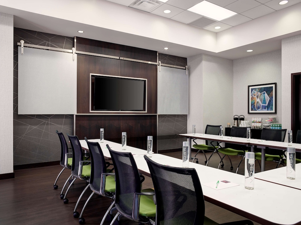 Hyatt Place Arlington/Courthouse Plaza 33/46