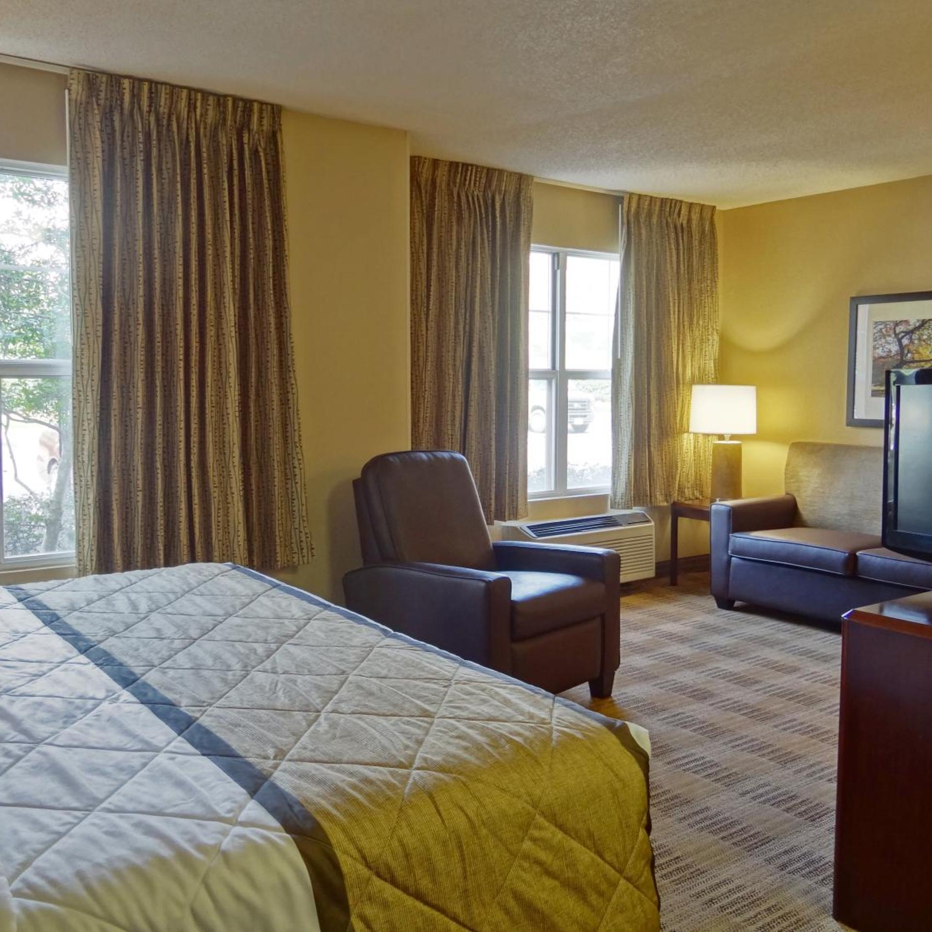 Deluxe, Studio, King Bed