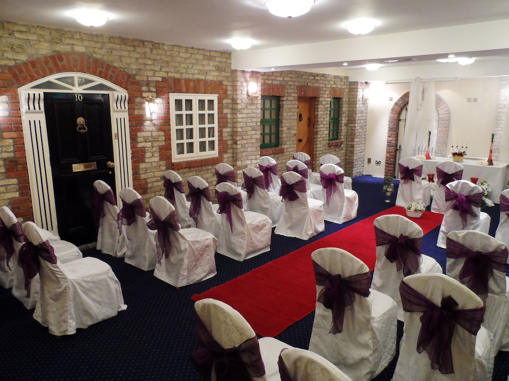Sligo City Hotel 48/64