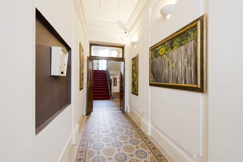 DownTown Suites Kodanska 13/42