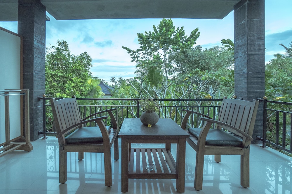 Gita Maha Hotel 34/44