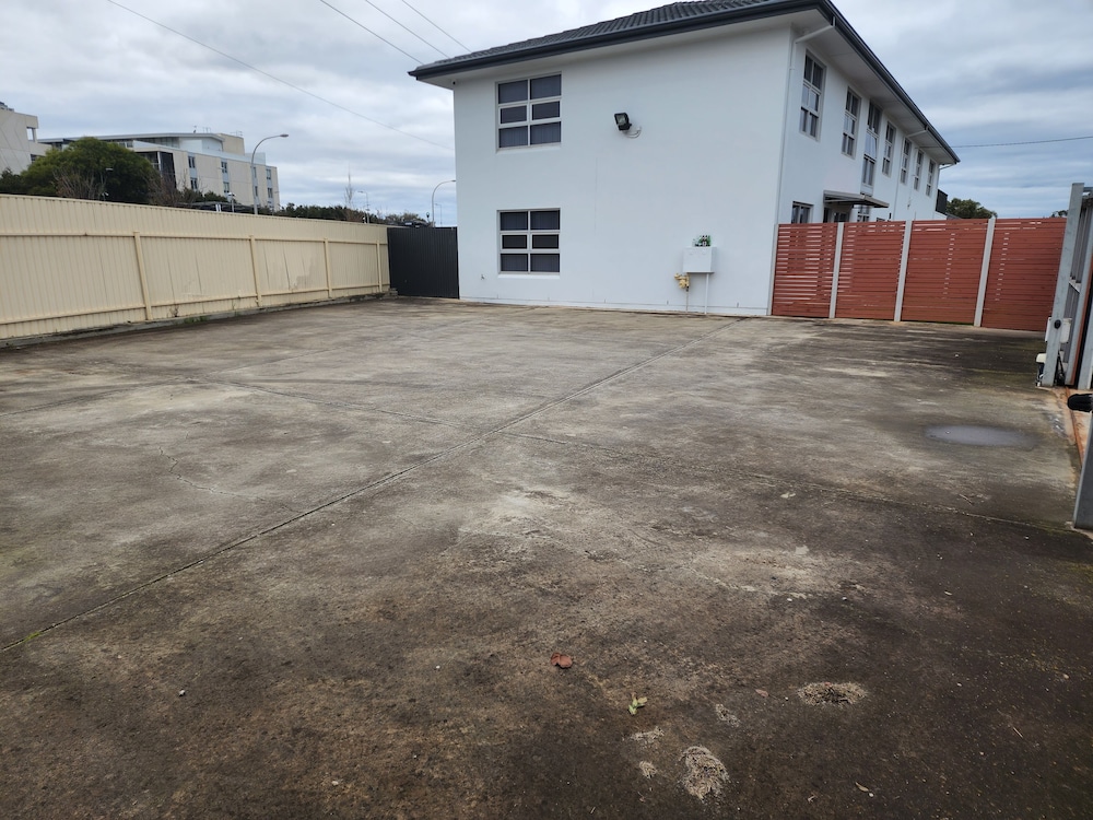 Ethelton Serviced Apartments 35/50