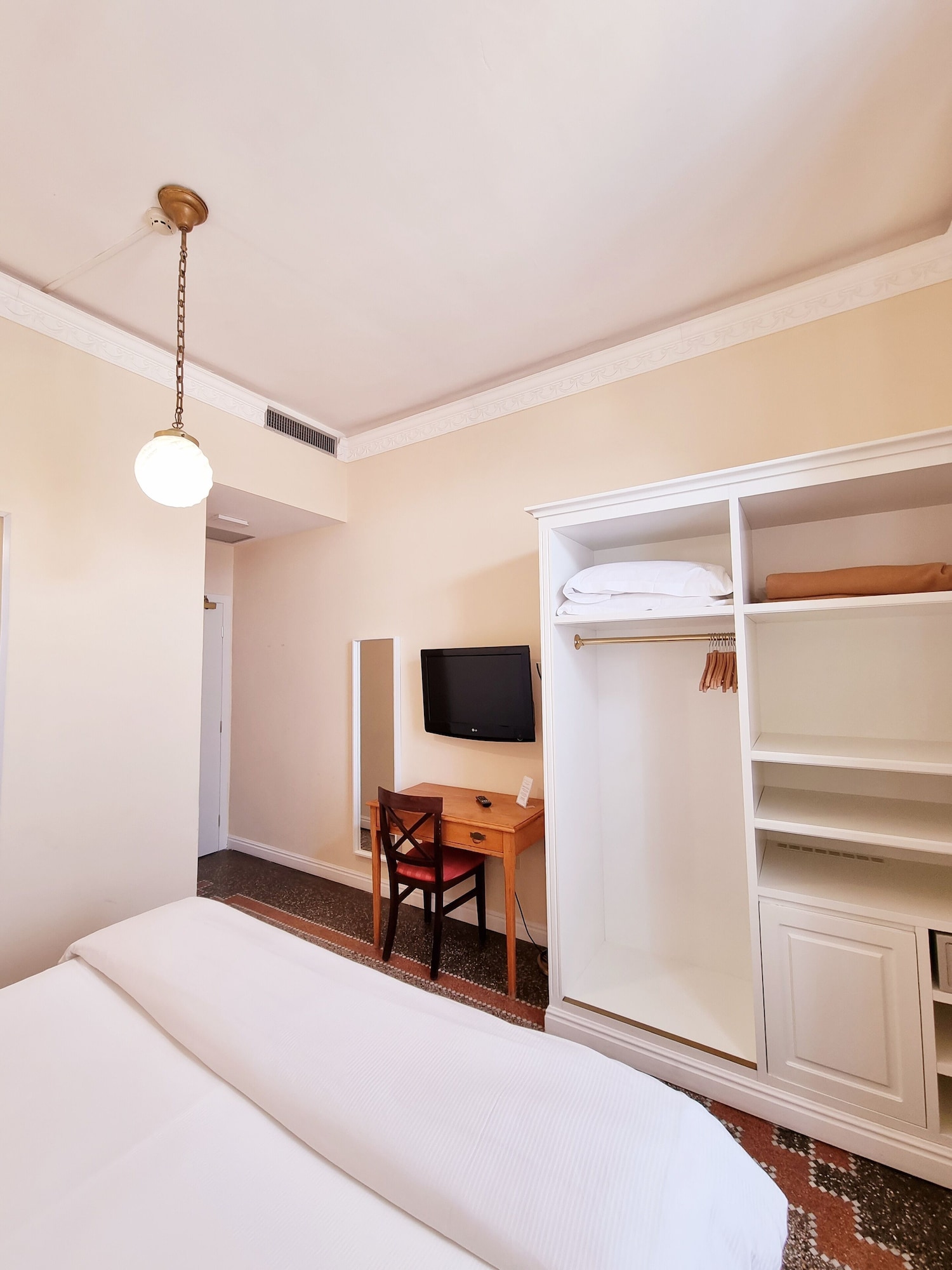Classic, Hotel Canali, Portofino Coast 6/10