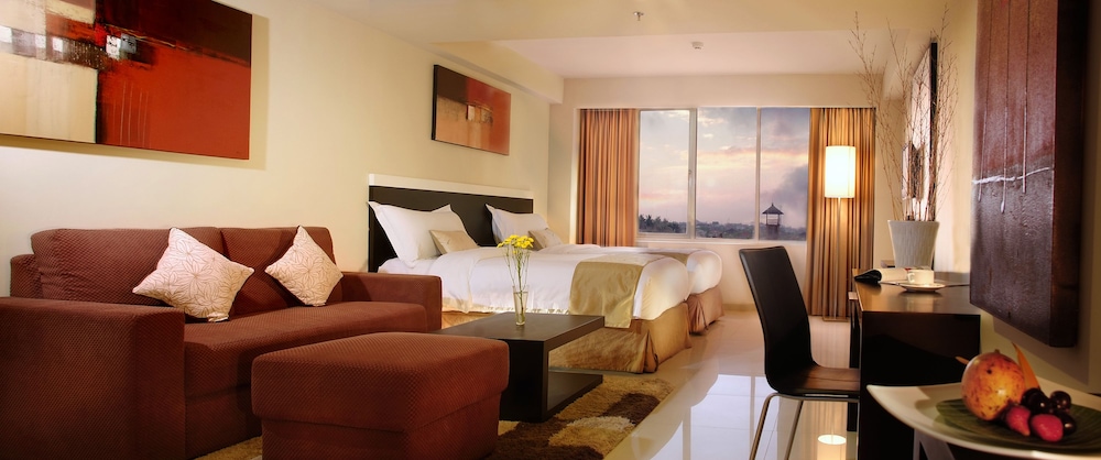 Aston Denpasar Hotel & Convention Center 58/72