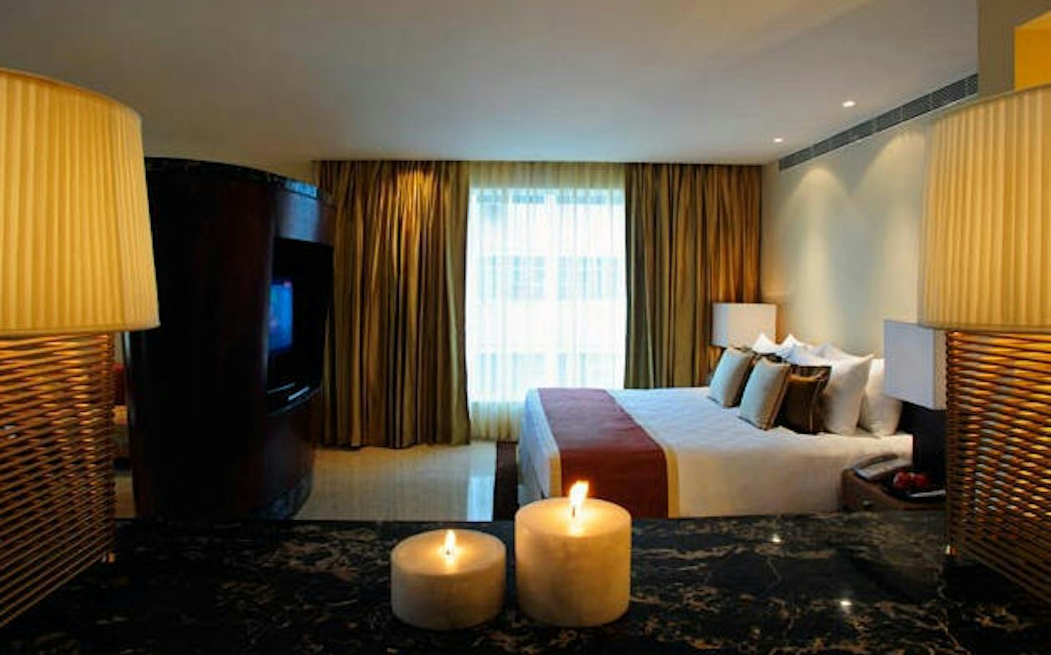 TAJ CLUB HOUSE 16/50