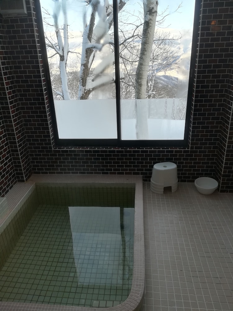 Madarao Elm Pension 25/50