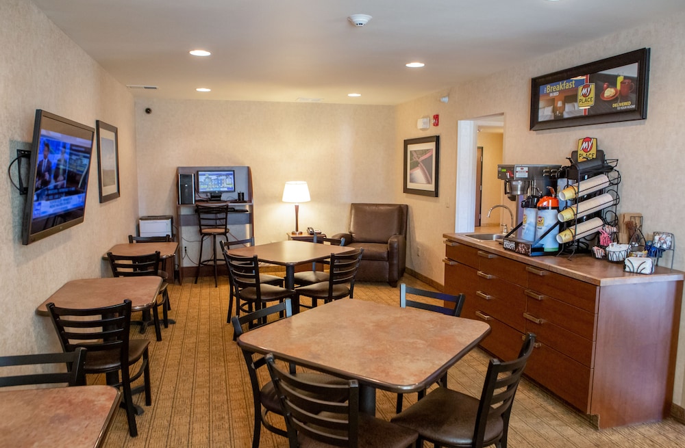 My Place Hotel Bismarck Nd 36/39