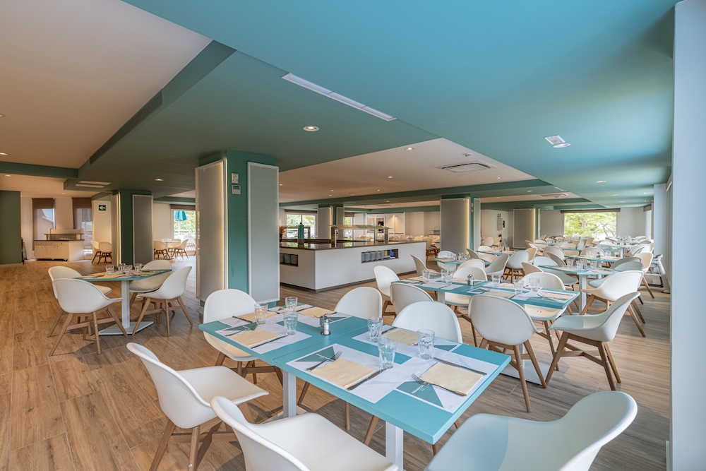 Hotel Piramide Salou 34/50