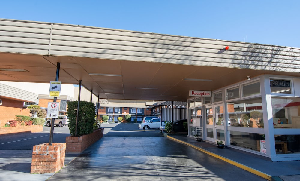 Midcity Motor Lodge 3/32