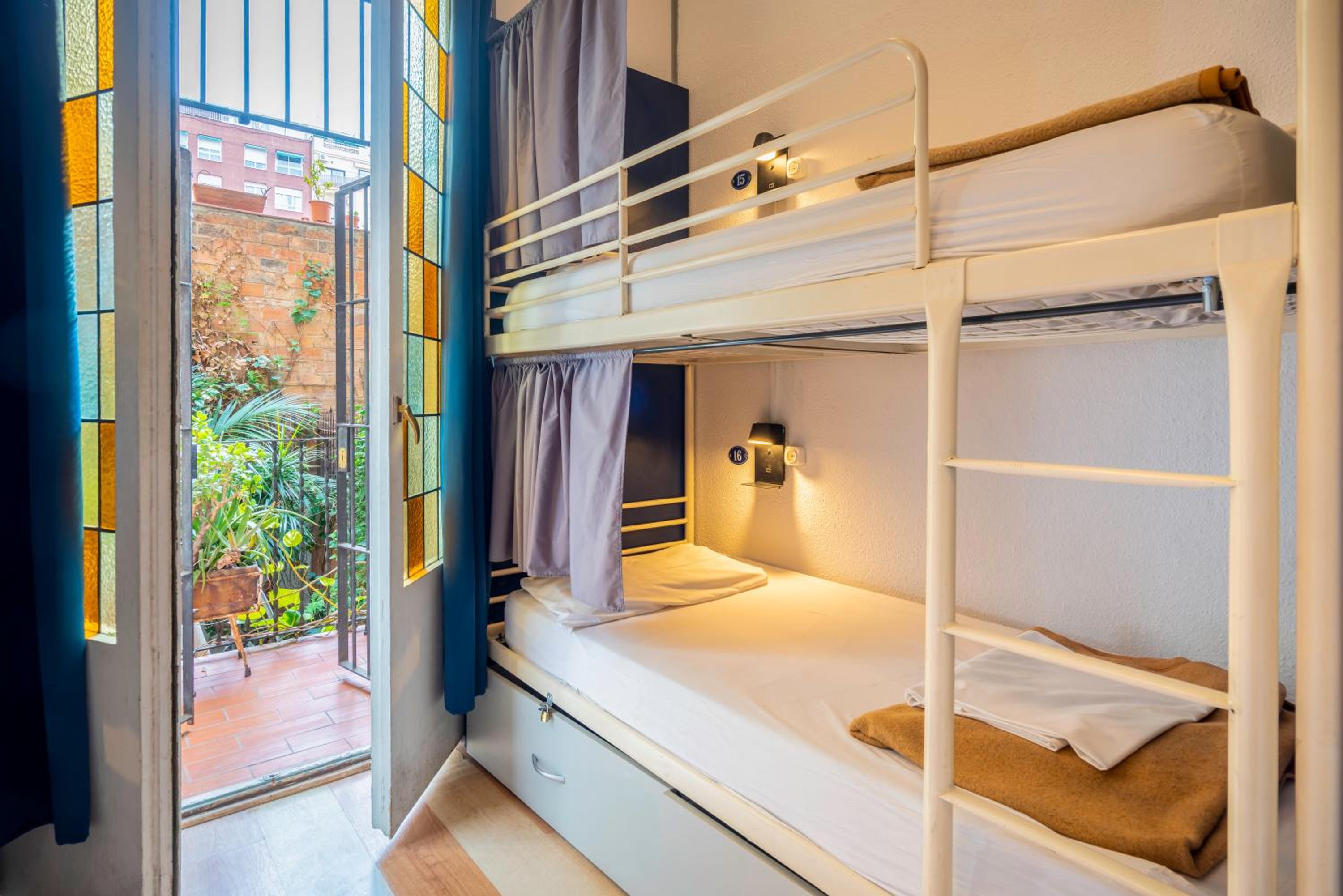 Casa Barcelo Hostel 13/55