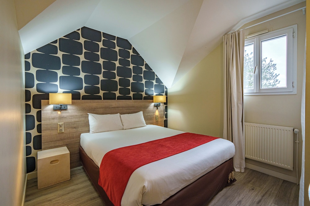 Hotel the Originals Saumur Ouest La Saulaie 27/63
