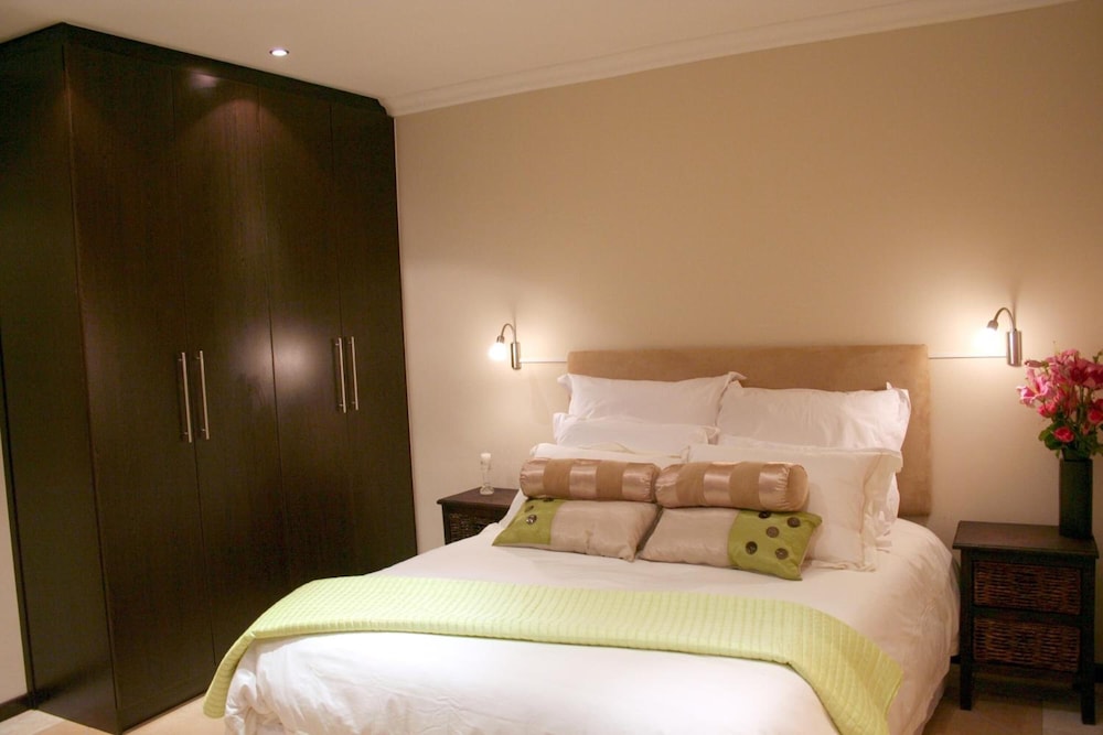 Lumley s Place Guesthouse 8/45
