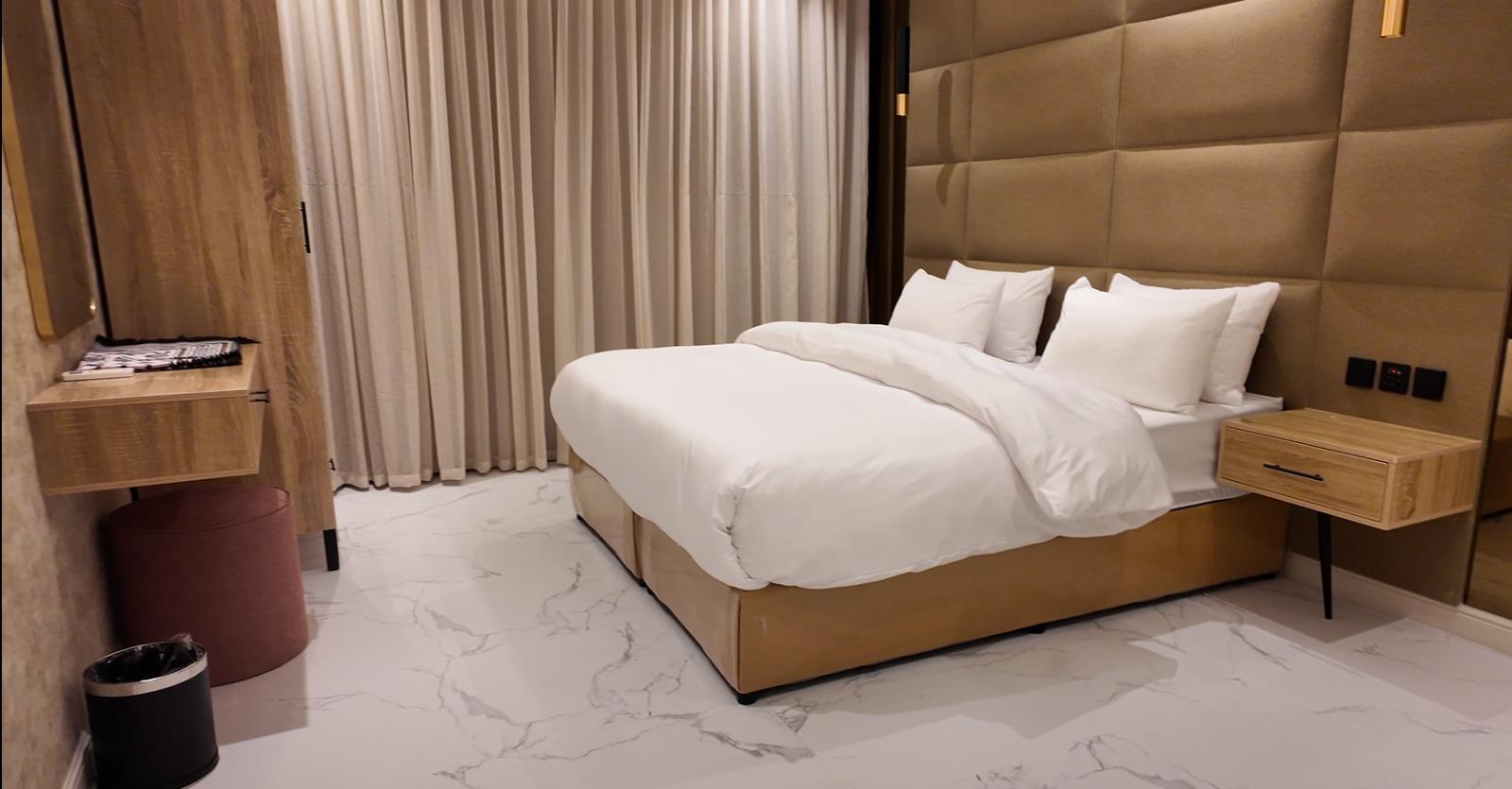 قصر العقيق للوحدات السكنية المفروشة(XYZ Hotel King Fahd Road) 18/29