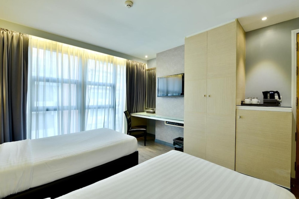 Prestige Suites 20/42