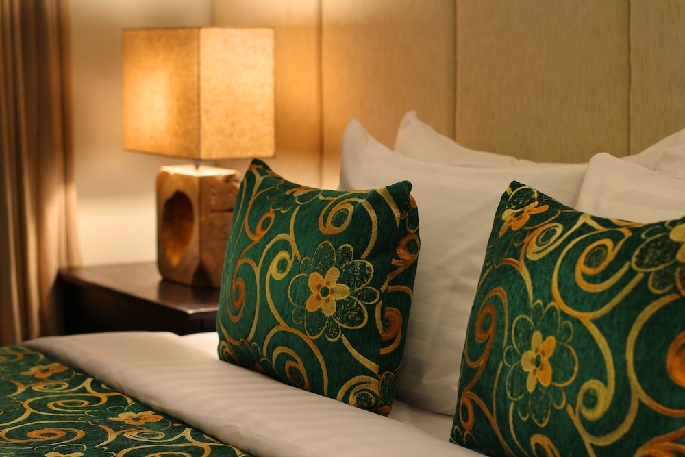 ROYAL SAMAJA VILLAS 16/59
