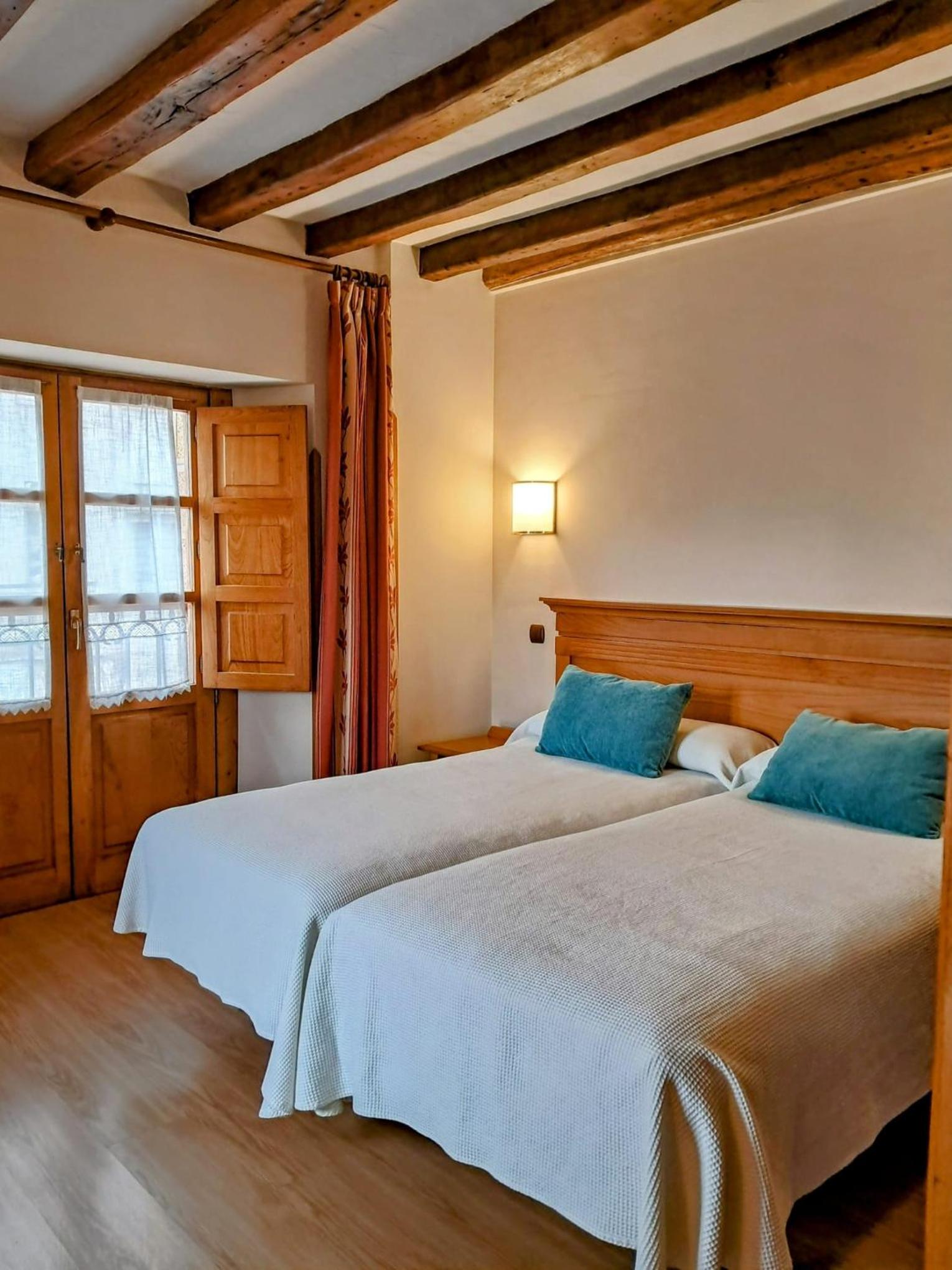 Hotel San Roque 31/57