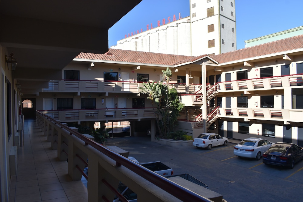 Hotel Frontiere 30/38