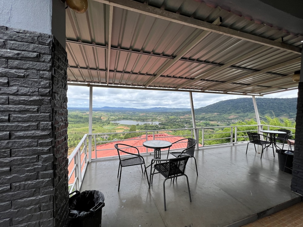 Seemok Resort 35/50