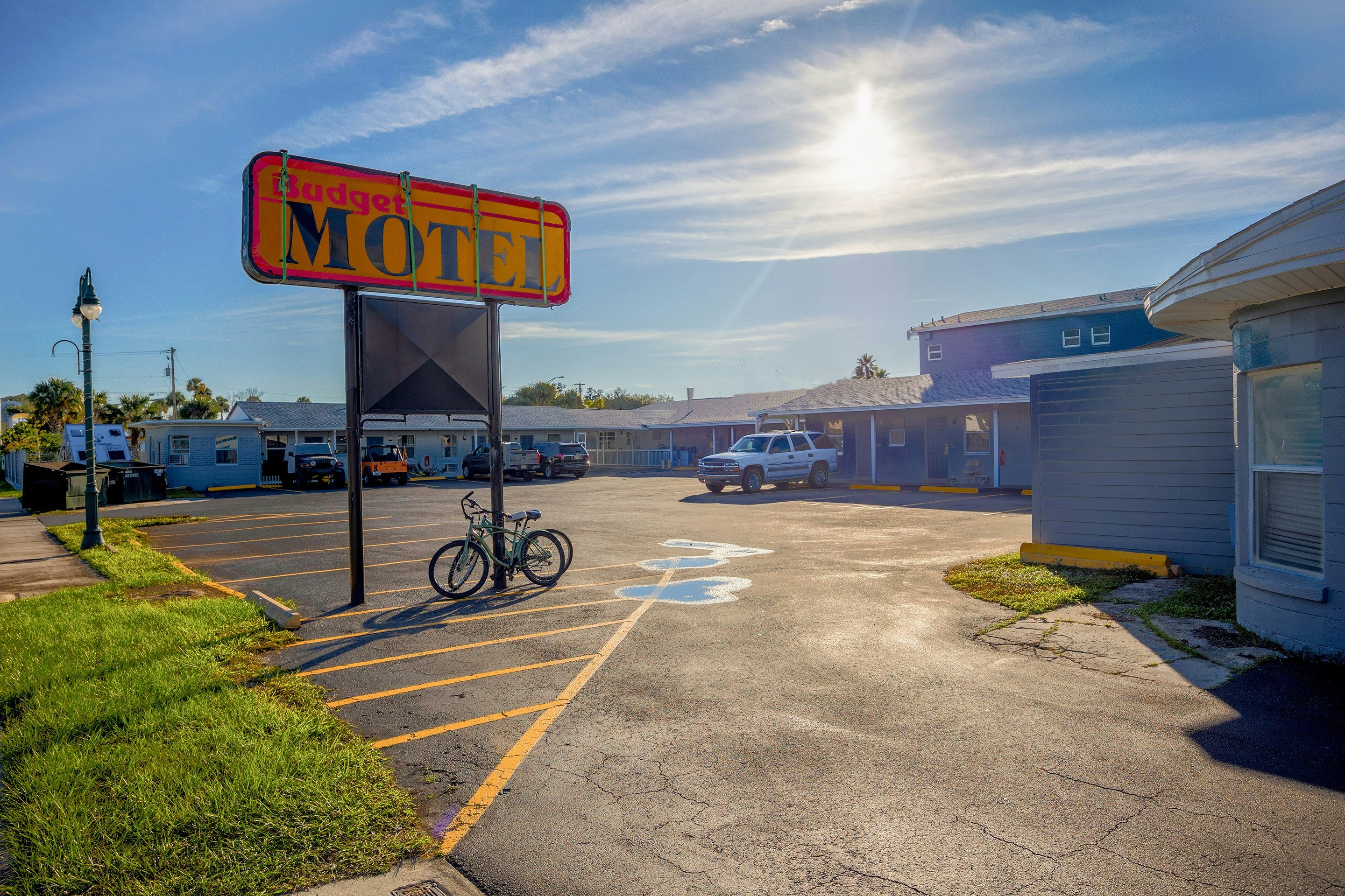 Sunrise Inn by OYO Titusville FL 25/35