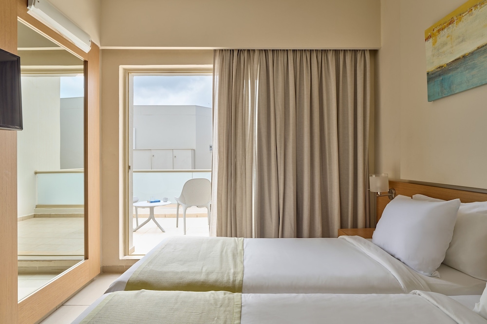 PROMO, DOUBLE BED