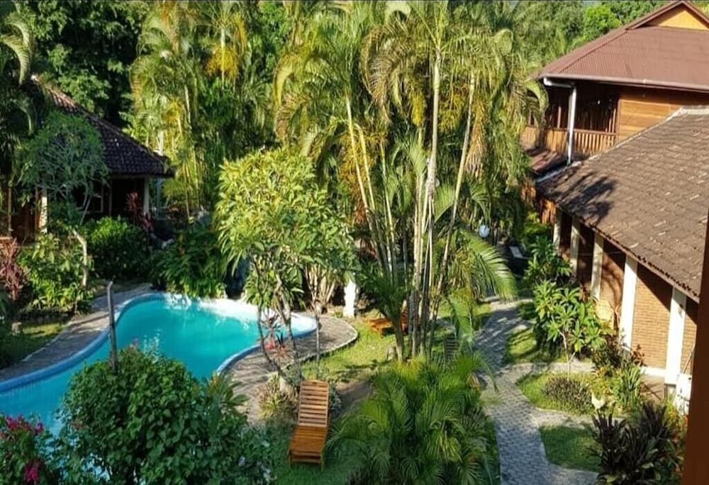Hotel Pesona Bulan Baru Senggigi 41/46