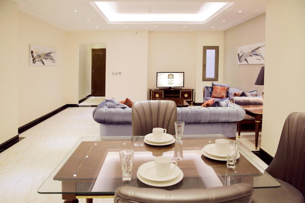 فندق بيوت مكين من ورويك(Makeen Home) 83/98