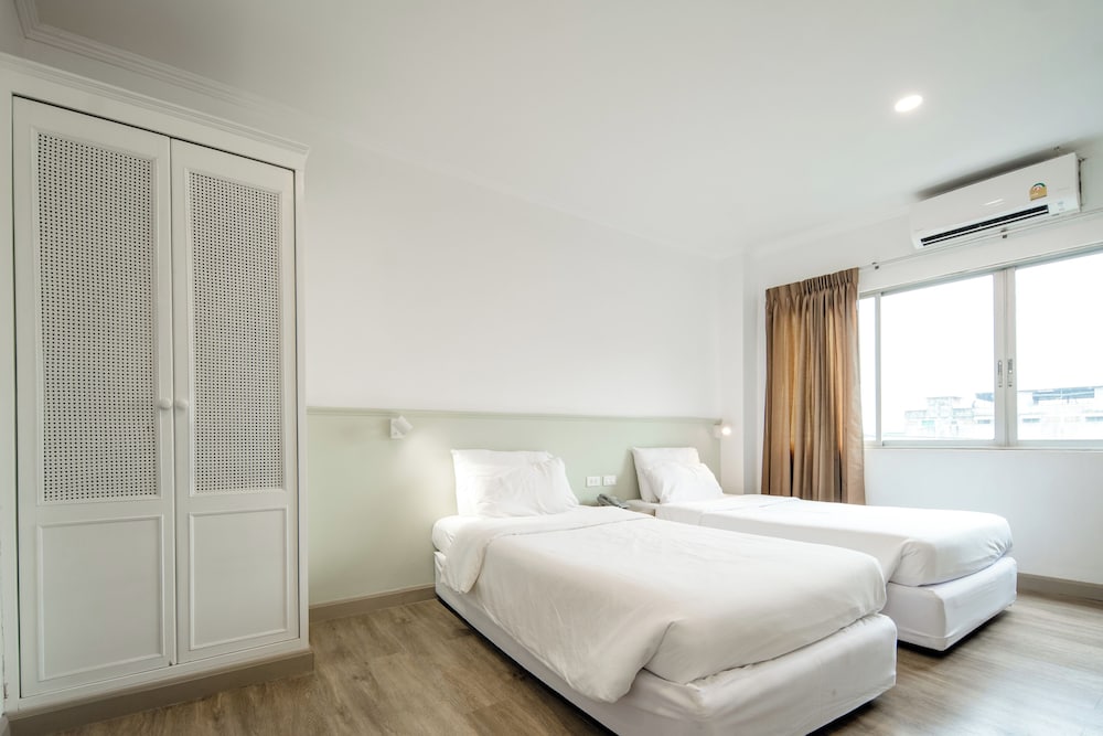 STANDARD, TWIN BEDS