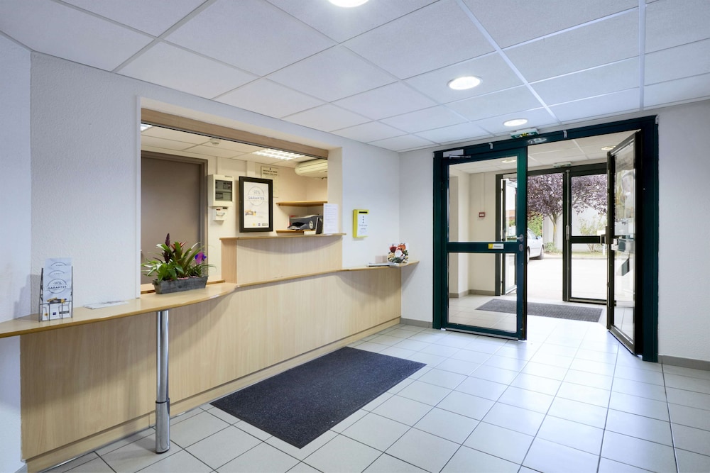 Hotel Premiere Classe Chalon Sur Saone 7/34