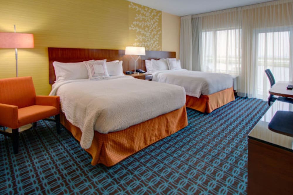 Fairfield Inn Suites By Marriott Chincoteague Island 24/67