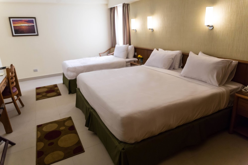 The Grand Plaza Hotel Smouha 11/68